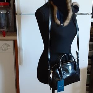 COLE HAAN SMALL PURSE BLACK